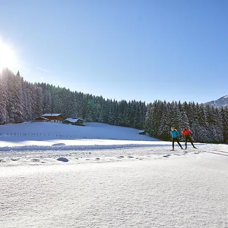 Mary Inklusive Tauern-spa شقة