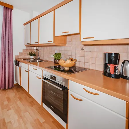 Mary Inklusive Tauern-spa شقة